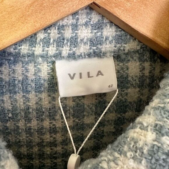 Viceyla pale blue plaid L/S Shacket - Picture 6 of 11